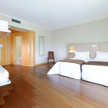Tryp ポルト エクスポ 4* レサ・ダ・パルメイラ