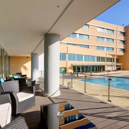 Hotel Tryp By Wyndham Porto Expo 4*