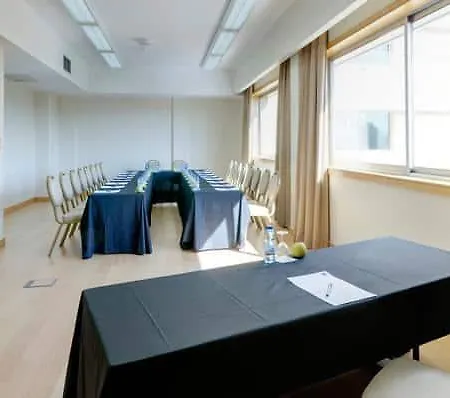 Tryp By Wyndham Porto Expo 4*