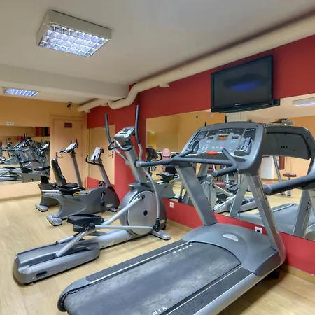 Tryp By Wyndham Porto Expo Отель