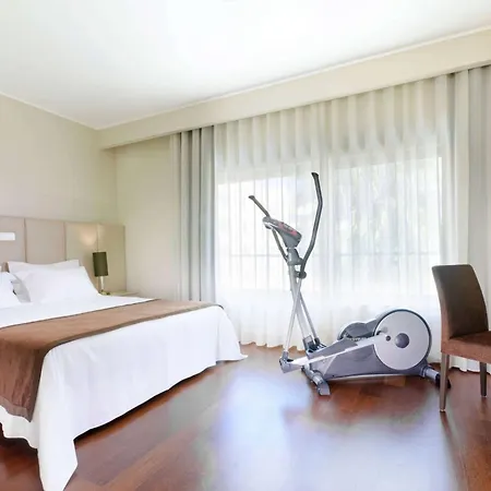 호텔 Tryp By Wyndham Porto Expo 4*