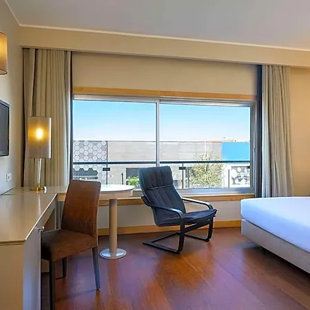 Tryp By Wyndham Porto Expo 4*