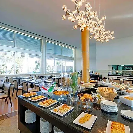 Tryp By Wyndham Porto Expo
