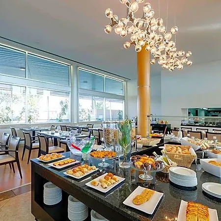 Tryp By Wyndham Porto Expo Leça da Palmeira