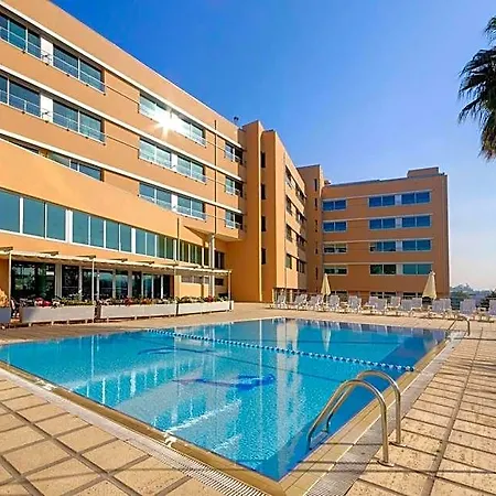 Tryp By Wyndham Porto Expo Leça da Palmeira