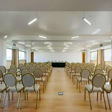 Szálloda Tryp By Wyndham Porto Expo Leça da Palmeira