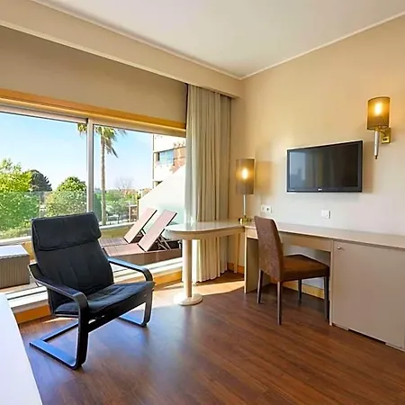 Tryp By Wyndham Porto Expo 4* Leça da Palmeira