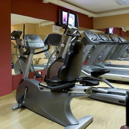 Tryp By Wyndham Porto Expo ホテル 4*