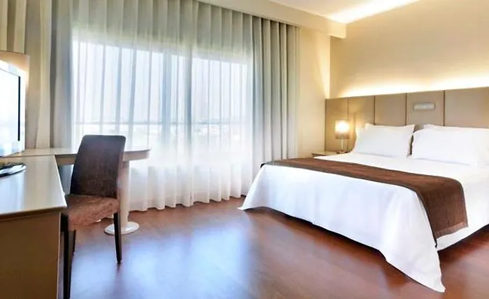 فندق Tryp By Wyndham Porto Expo