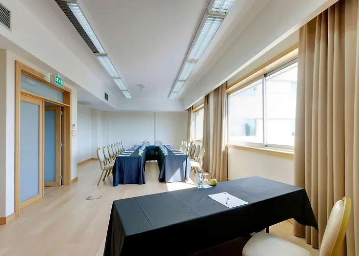 Tryp By Wyndham Porto Expo 4* Leça da Palmeira