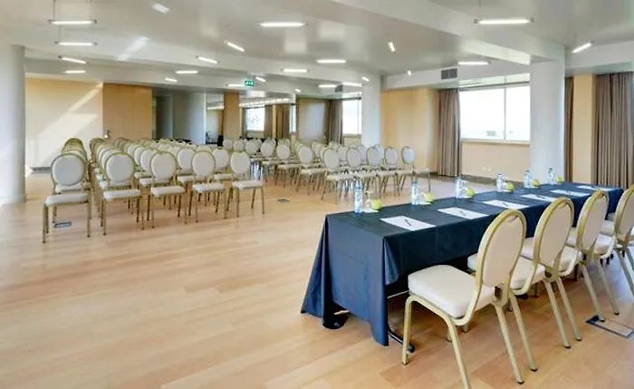 Tryp By Wyndham Porto Expo Hotel 4*