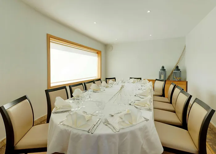 Hotel Tryp By Wyndham Porto Expo