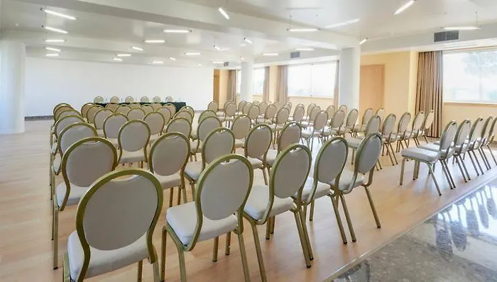 Tryp By Wyndham Porto Expo 4*