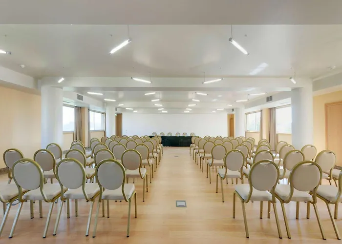 Tryp By Wyndham Porto Expo 4*