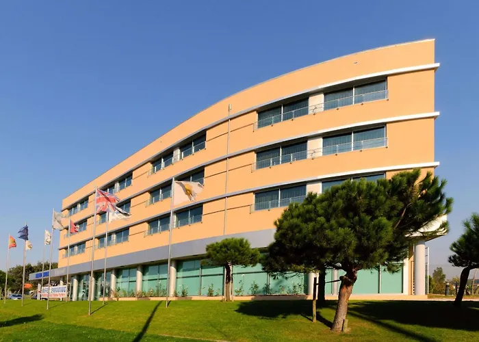 Hotel Tryp By Wyndham Porto Expo Leça da Palmeira