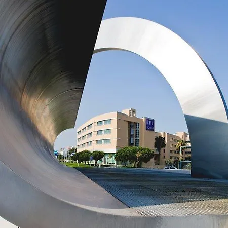 Hotel Tryp By Wyndham Porto Expo